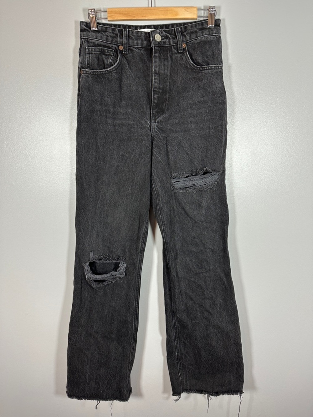 Zara Black High Rise Wide Leg Distressed Raw Hem Jeans Women’s Size 6